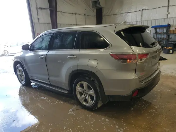 5TDDKRFH1GS225404 2016 TOYOTA HIGHLANDER - Image 2