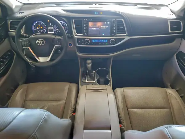 5TDDKRFH1GS228500 2016 TOYOTA HIGHLANDER - Image 8
