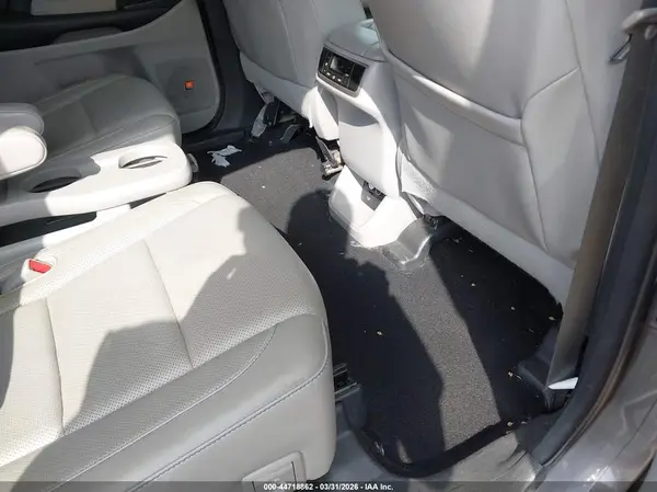 5TDDKRFH1GS240792 2016 TOYOTA HIGHLANDER - Image 8