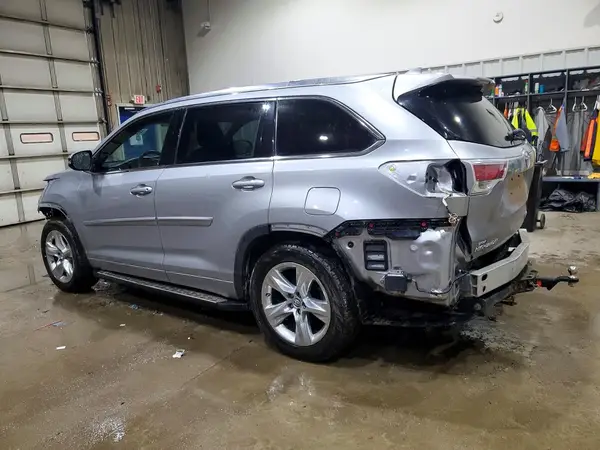 5TDDKRFH1GS242297 2016 TOYOTA HIGHLANDER - Image 2