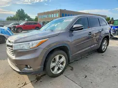 5TDDKRFH1GS260329 2016 TOYOTA HIGHLANDER