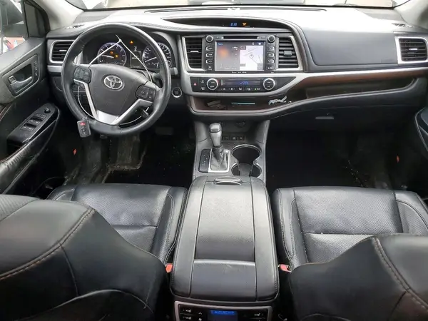 5TDDKRFH1GS265031 2016 TOYOTA HIGHLANDER - Image 8