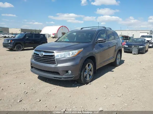 5TDDKRFH1GS266499 2016 TOYOTA HIGHLANDER - Image 2