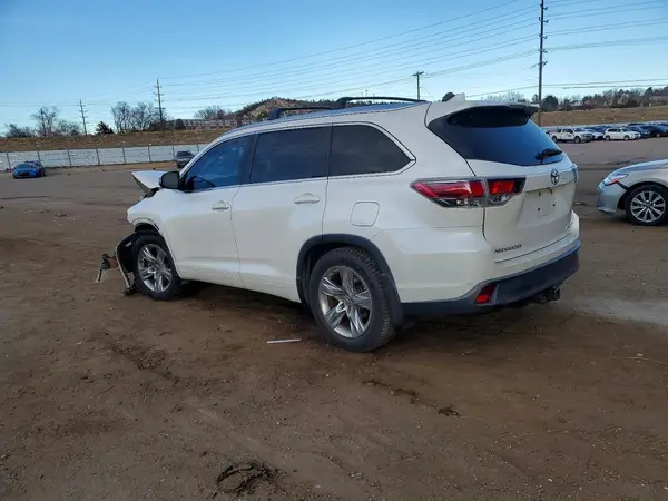 5TDDKRFH1GS269905 2016 TOYOTA HIGHLANDER - Image 2