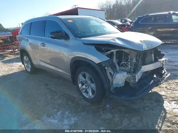 5TDDKRFH1GS282301 2016 TOYOTA HIGHLANDER - Image 1