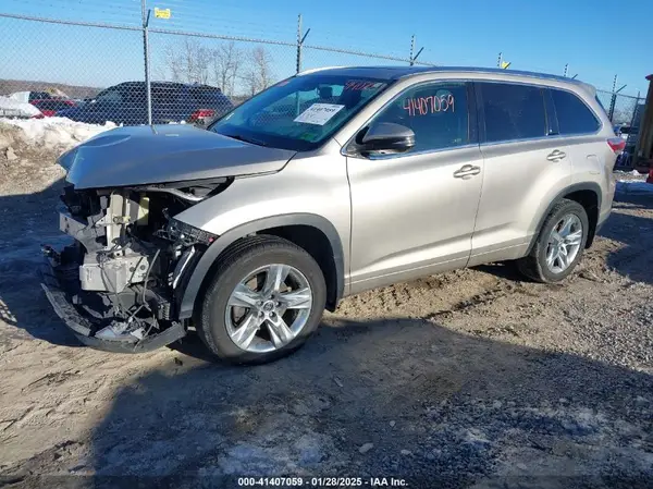 5TDDKRFH1GS282301 2016 TOYOTA HIGHLANDER - Image 2
