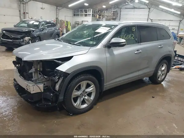 5TDDKRFH1GS289295 2016 TOYOTA HIGHLANDER - Image 2