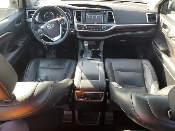 5TDDKRFH1GS290477 2016 TOYOTA HIGHLANDER - Image 8