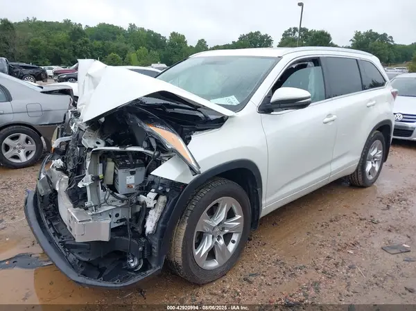 5TDDKRFH1GS300876 2016 TOYOTA HIGHLANDER - Image 2