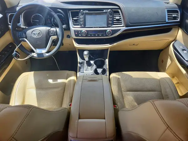 5TDDKRFH1GS304913 2016 TOYOTA HIGHLANDER - Image 8