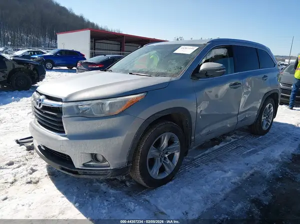 5TDDKRFH1GS324997 2016 TOYOTA HIGHLANDER - Image 2