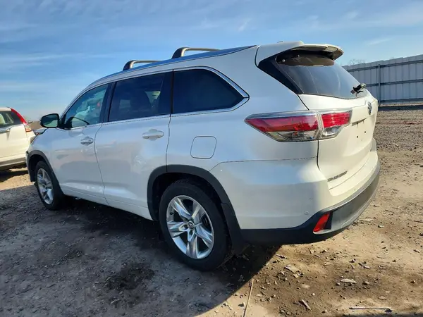 5TDDKRFH1GS331125 2016 TOYOTA HIGHLANDER - Image 2