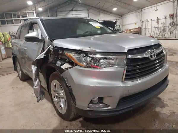 5TDDKRFH1GS332436 2016 TOYOTA HIGHLANDER - Image 1