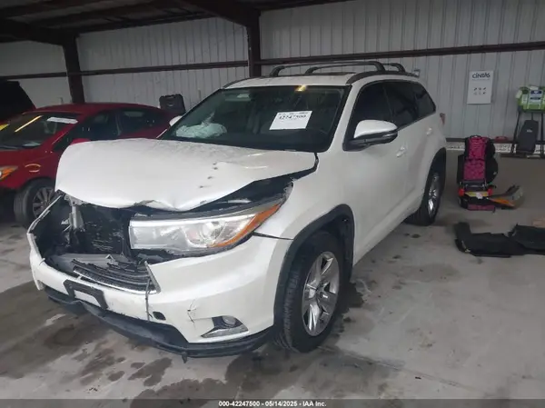 5TDDKRFH1GS342836 2016 TOYOTA HIGHLANDER - Image 2
