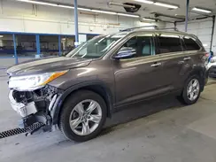 5TDDKRFH2GS236489 2016 TOYOTA HIGHLANDER