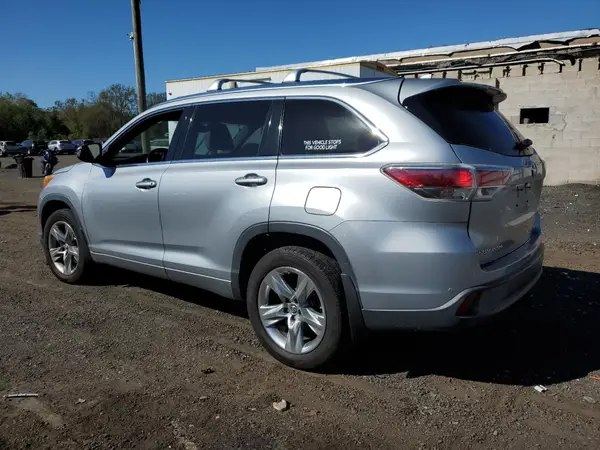 5TDDKRFH2GS244592 2016 TOYOTA HIGHLANDER - Image 2