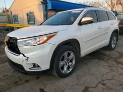 5TDDKRFH2GS247704 2016 TOYOTA HIGHLANDER