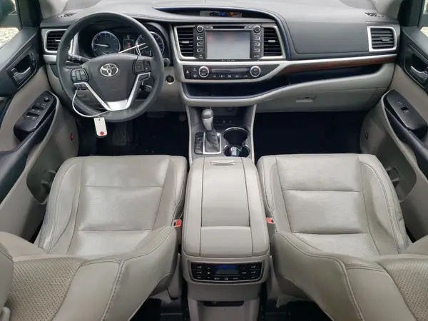 5TDDKRFH2GS249016 2016 TOYOTA HIGHLANDER - Image 8