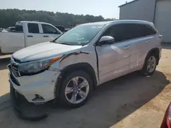5TDDKRFH2GS250201 2016 TOYOTA HIGHLANDER