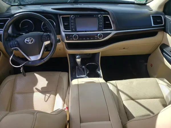 5TDDKRFH2GS250716 2016 TOYOTA HIGHLANDER - Image 8