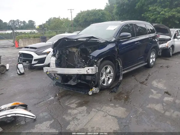 5TDDKRFH2GS251378 2016 TOYOTA HIGHLANDER - Image 2