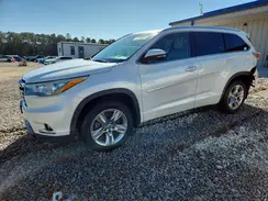 5TDDKRFH2GS257813 2016 TOYOTA HIGHLANDER