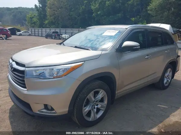 5TDDKRFH2GS258251 2016 TOYOTA HIGHLANDER - Image 2
