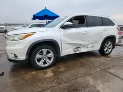 5TDDKRFH2GS285708 2016 TOYOTA HIGHLANDER