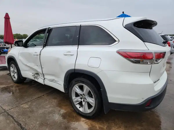 5TDDKRFH2GS285708 2016 TOYOTA HIGHLANDER - Image 2