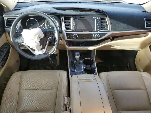 5TDDKRFH2GS286759 2016 TOYOTA HIGHLANDER - Image 8