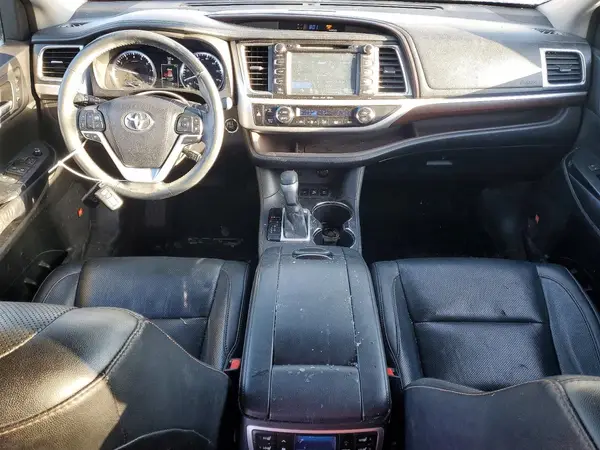5TDDKRFH2GS294313 2016 TOYOTA HIGHLANDER - Image 8