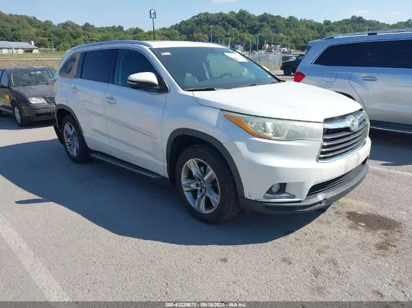 5TDDKRFH2GS302149 2016 TOYOTA HIGHLANDER - Image 1