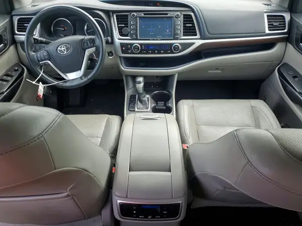5TDDKRFH2GS307898 2016 TOYOTA HIGHLANDER - Image 8