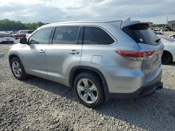 5TDDKRFH2GS327987 2016 TOYOTA HIGHLANDER - Image 2
