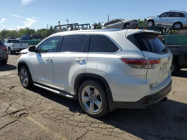5TDDKRFH2GS329268 2016 TOYOTA HIGHLANDER - Image 2