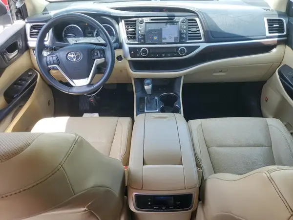 5TDDKRFH2GS334499 2016 TOYOTA HIGHLANDER - Image 8