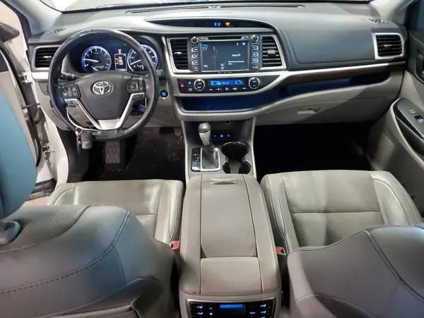 5TDDKRFH2GS353781 2016 TOYOTA HIGHLANDER - Image 8