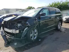 5TDDKRFH3GS243581 2016 TOYOTA HIGHLANDER