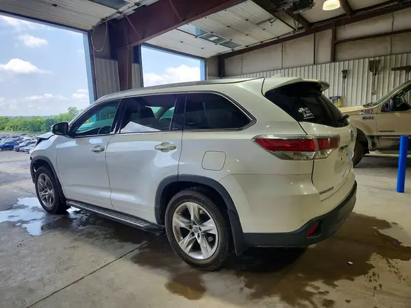 5TDDKRFH3GS253804 2016 TOYOTA HIGHLANDER - Image 2