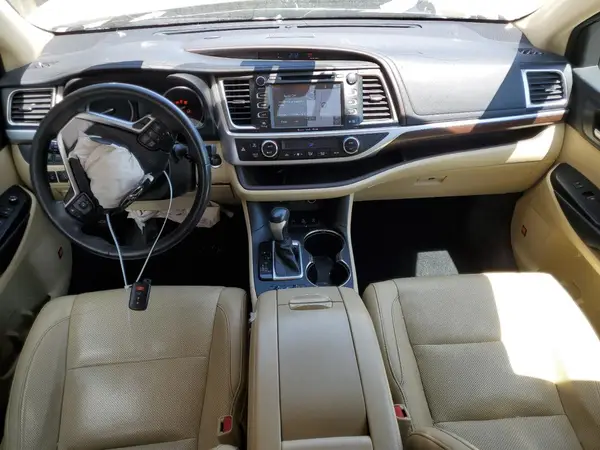 5TDDKRFH3GS258727 2016 TOYOTA HIGHLANDER - Image 8