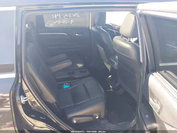 5TDDKRFH3GS268223 2016 TOYOTA HIGHLANDER - Image 8