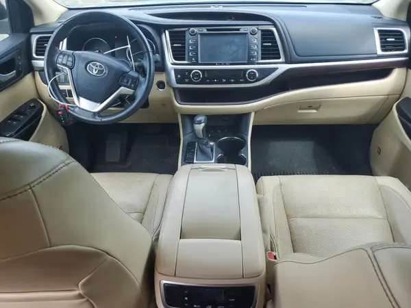 5TDDKRFH3GS282607 2016 TOYOTA HIGHLANDER - Image 8