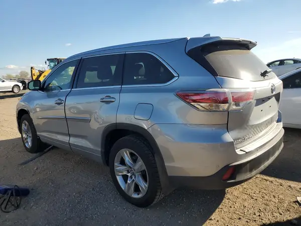 5TDDKRFH3GS283157 2016 TOYOTA HIGHLANDER - Image 2