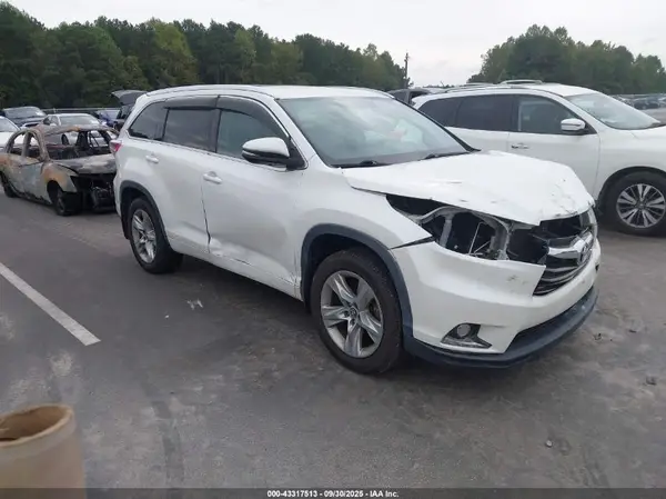 5TDDKRFH3GS290092 2016 TOYOTA HIGHLANDER - Image 1