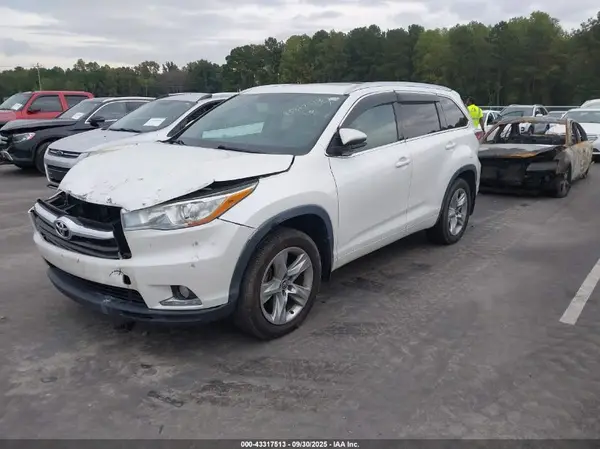 5TDDKRFH3GS290092 2016 TOYOTA HIGHLANDER - Image 2
