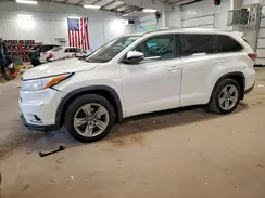 5TDDKRFH3GS292327 2016 TOYOTA HIGHLANDER