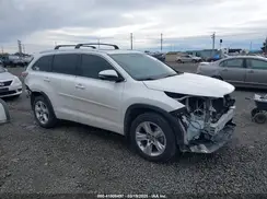 5TDDKRFH3GS318134 2016 TOYOTA HIGHLANDER