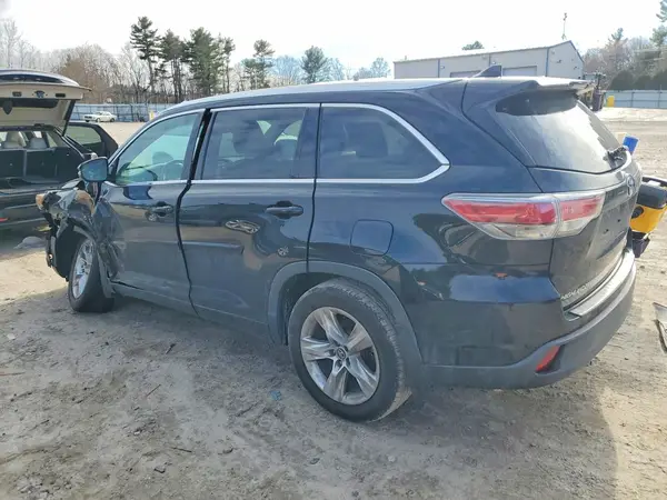 5TDDKRFH3GS333331 2016 TOYOTA HIGHLANDER - Image 2