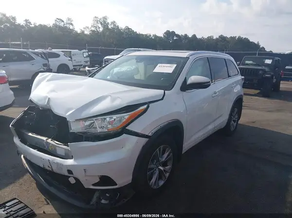 5TDDKRFH3GS349223 2016 TOYOTA HIGHLANDER - Image 2