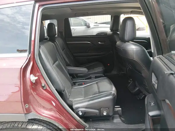 5TDDKRFH3GS352428 2016 TOYOTA HIGHLANDER - Image 8